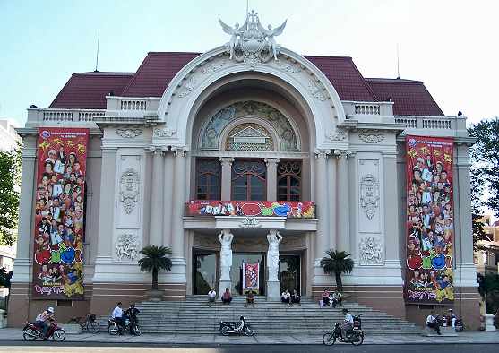 Municipal theatre