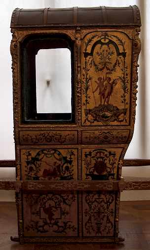 Sedan chair